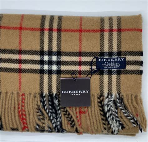 etichetta originale burberry sciarpa